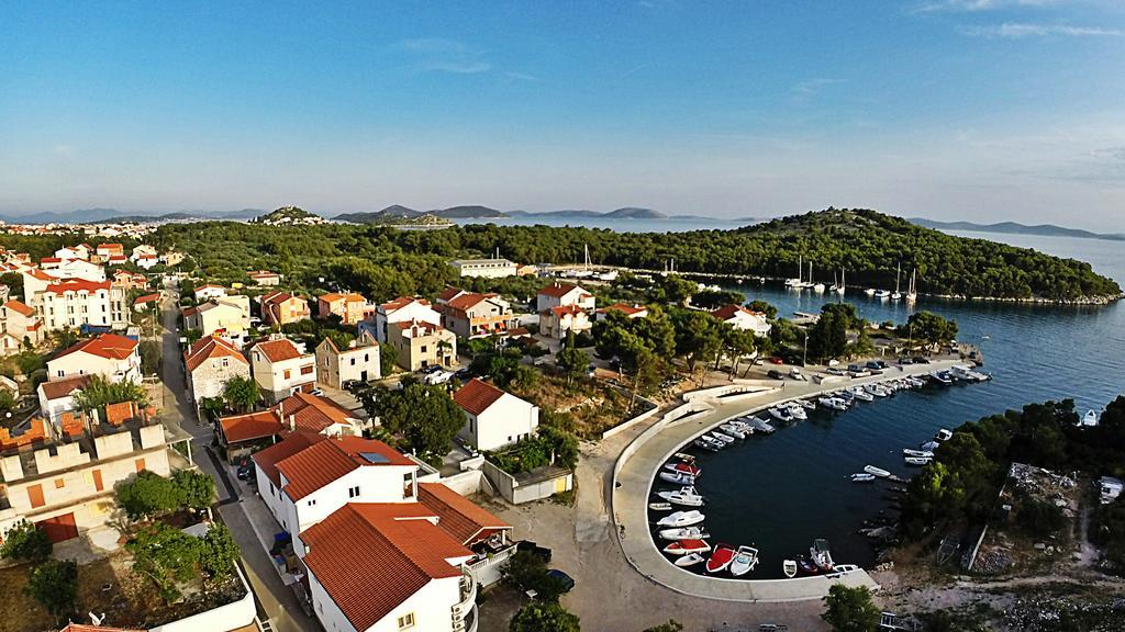 Plavi Val Apartments Tribalj Buitenkant foto