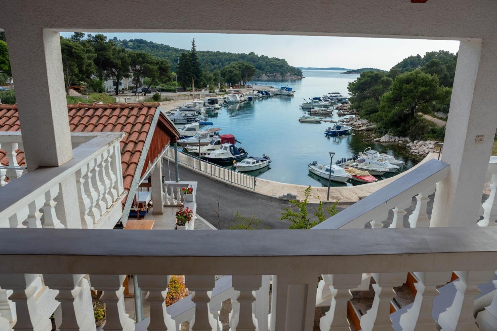 Plavi Val Apartments Tribalj Buitenkant foto